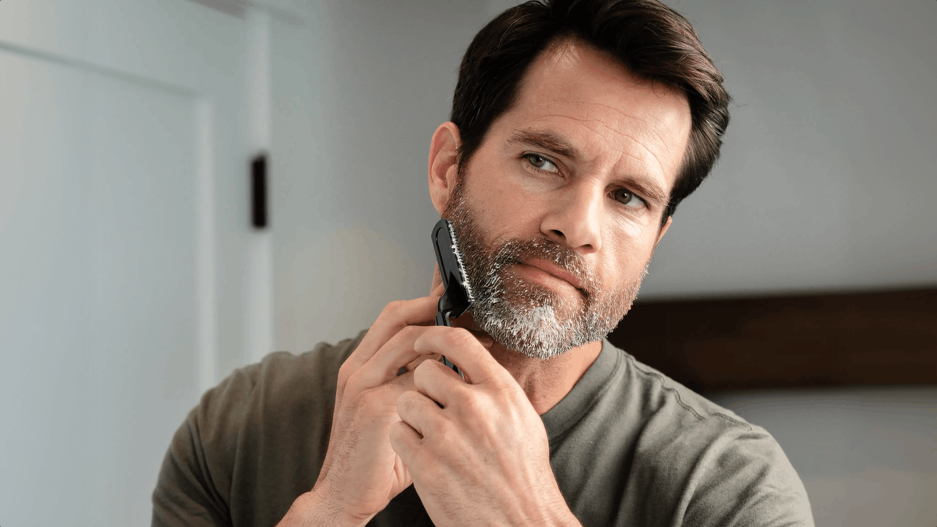 How Long Does Beard Dye Last? Temporary vs Permanent Dye