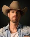 DUSTIN LYNCH