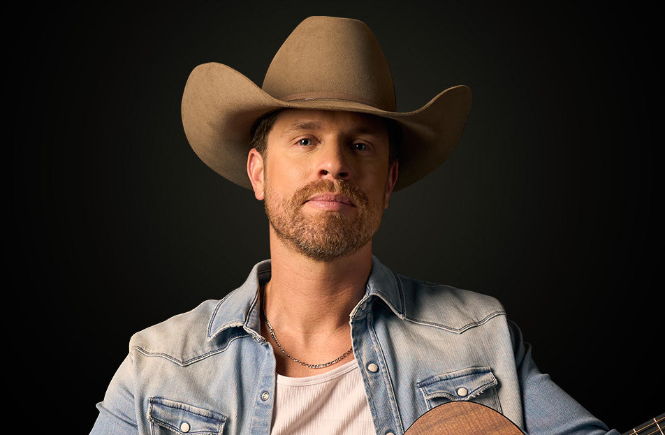 Dustin Lynch